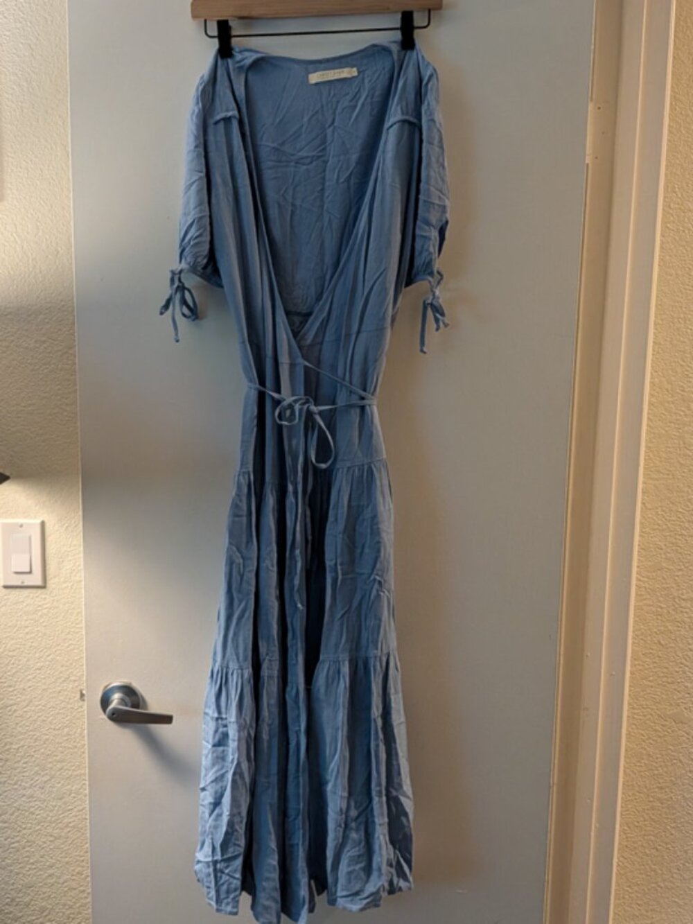 Christy Dawn Blue Tie-Sleeve and Tie-Waist Wrap Dress Size Small
